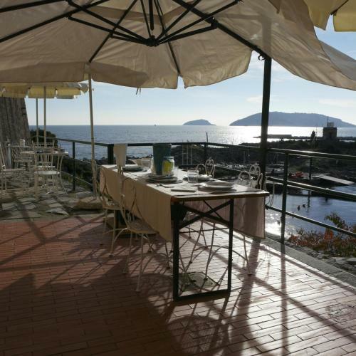 Bed & Breakfast Scuola Di Mare Santa Teresa