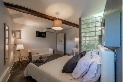 Hotel H�tel Au Coq Dort Spa