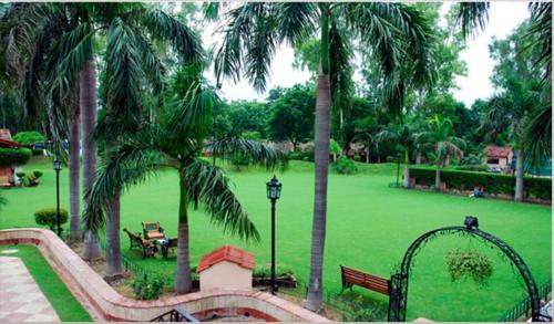 Hotel Ashok Country Resort