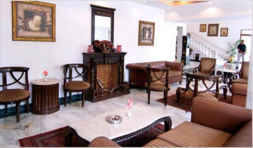 Hotel Ashok Country Resort