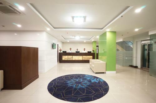 Hotel The Byke Suraj Plaza