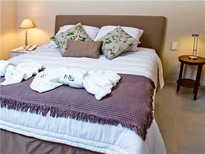 Hotel Faro Norte Suites