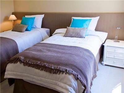 Hotel Faro Norte Suites