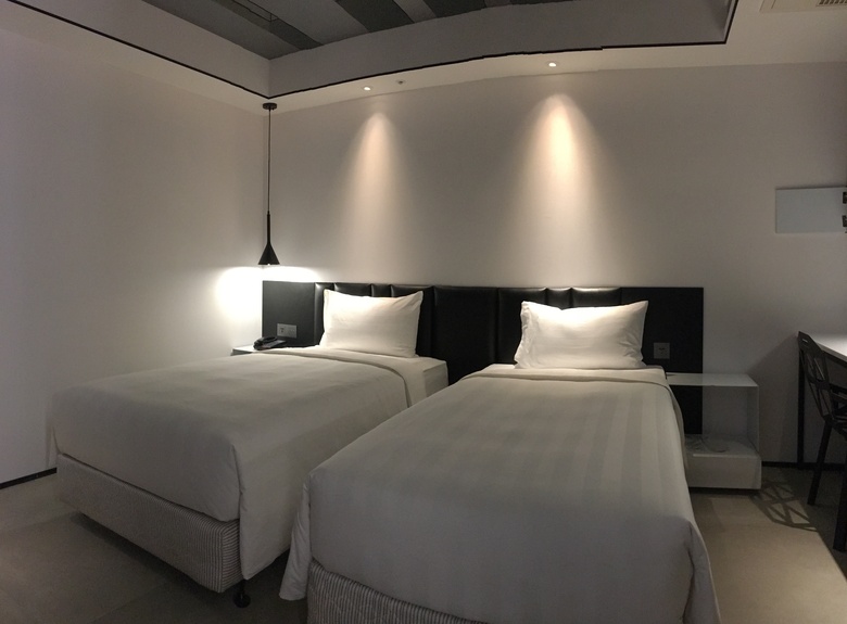 Hotel Papa Whale