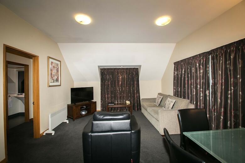 Allan Court Motel