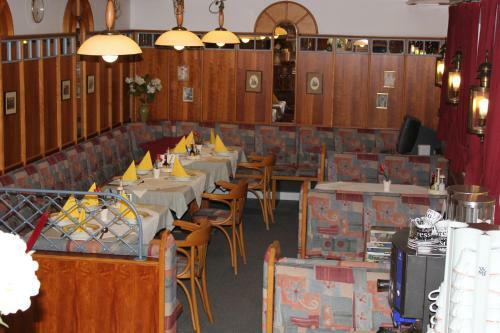 Hostal G�stehaus Regenbogen