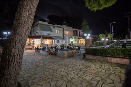 Hostal Vasilios Marinos Rooms