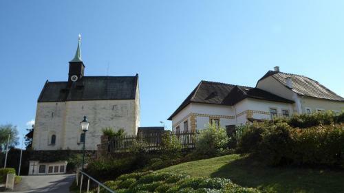 Hostal Genie�erpension Dopler - Zur Sch�nen Au