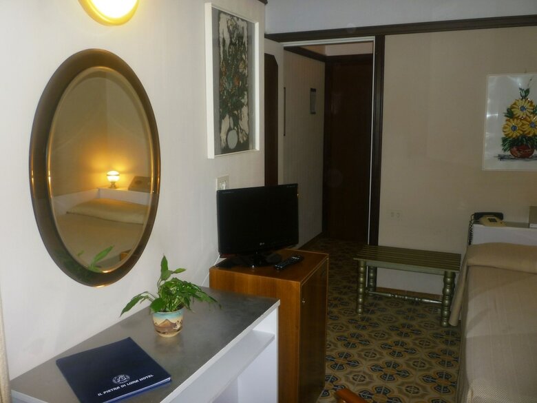 Hotel Pietra Di Luna