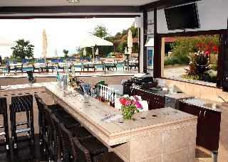 Hotel Karavados Beach