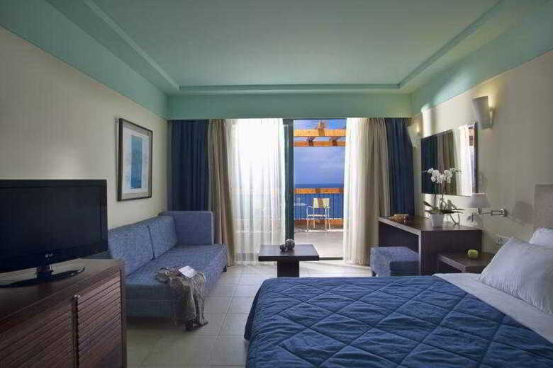 Hotel Mareblue Apostolata