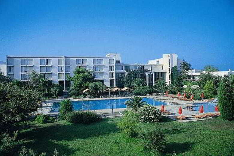 Hotel Caravia Beach