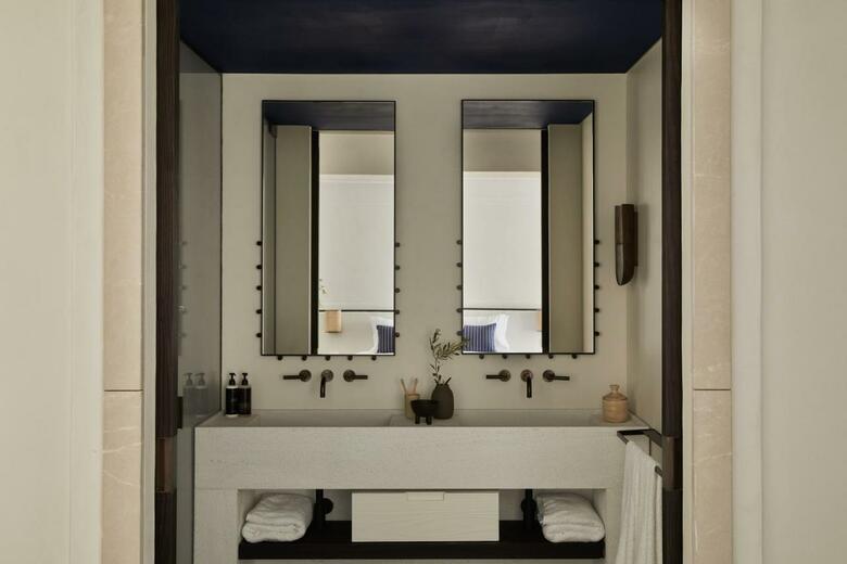 Hotel Elysium