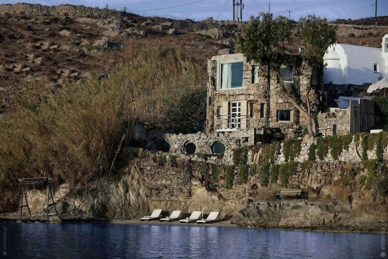 Kivotos Clubhotel