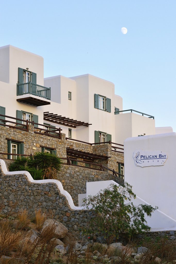 Art Hotel Pelican Bay
