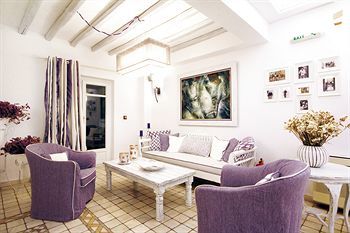 Art Hotel Pelican Bay