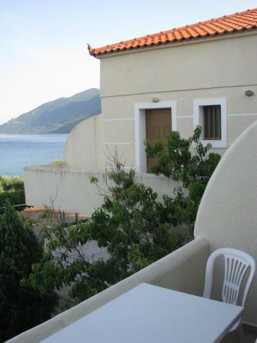 Aparthotel Skoutari Beach Hotel