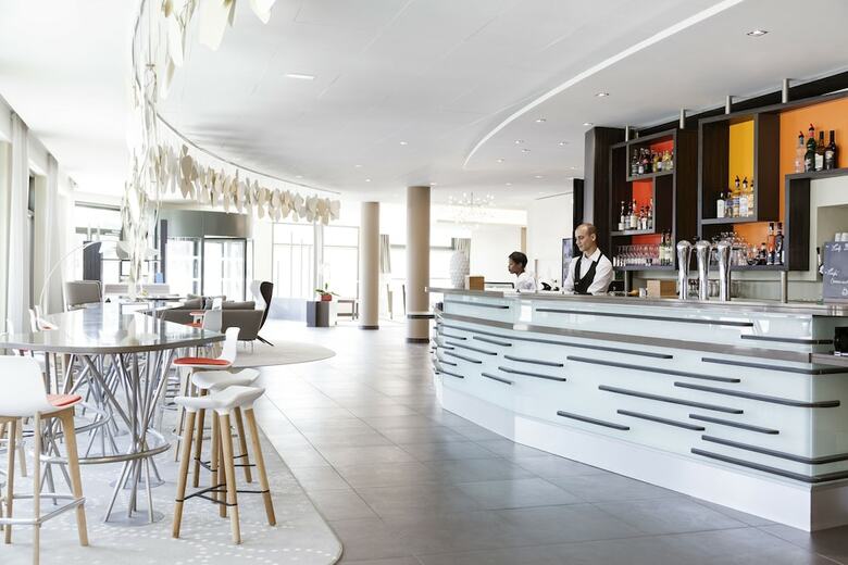 Hotel Novotel Paris Saint Denis Stade Basilique