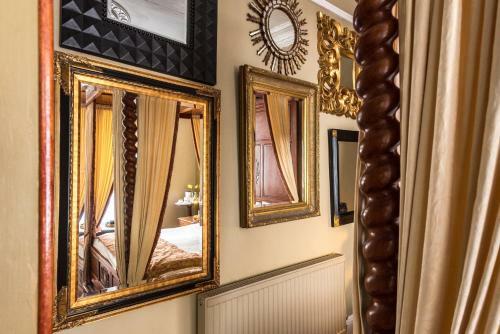 Bed & Breakfast Paskins Town House