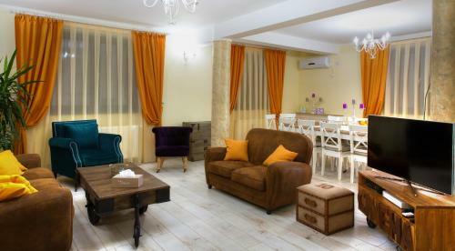 Hostal Pensiunea Agroturistica Floare De Camp