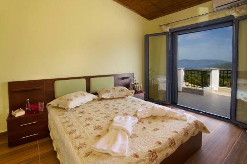 Sunrise Villa
