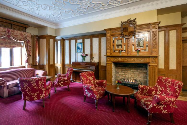 The Newgrange Hotel
