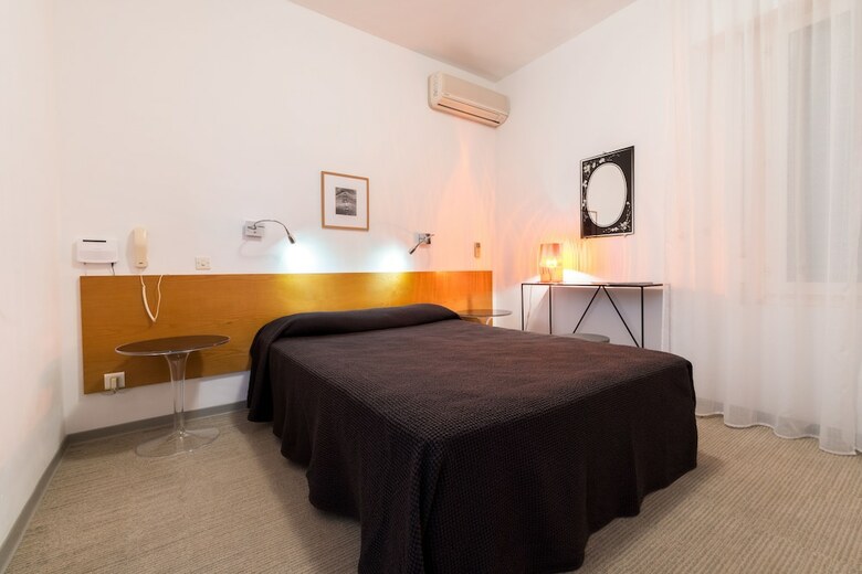 Hotel Cala Di L'oru
