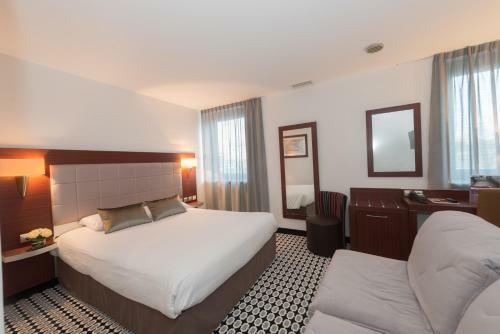 Hotel Kyriad Limoges Centre Gare - Atrium