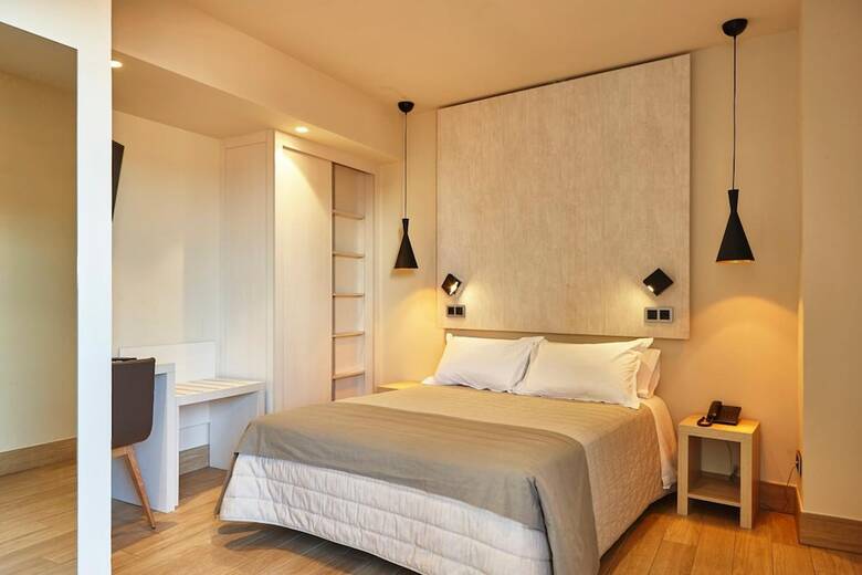 Hotel Bilbao Plaza