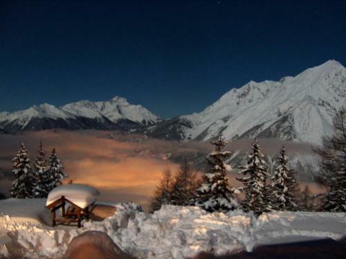 Hostal Skih�tte Zams