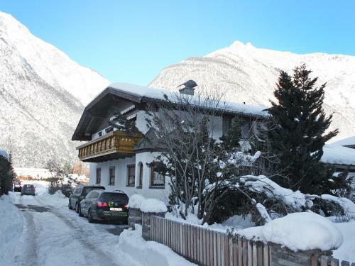 Apartamento Zams Eg