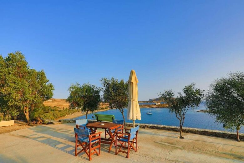 Hostal Filoxenia By Grispos Villas