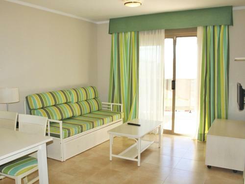 Apartamentos Esmeralda Suites