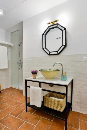 Oyo Apartamentos Enmedio