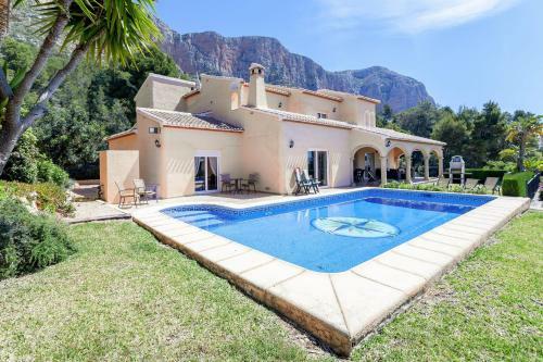 Jesus Pobre Villa Sleeps 8 Pool Air Con Wifi