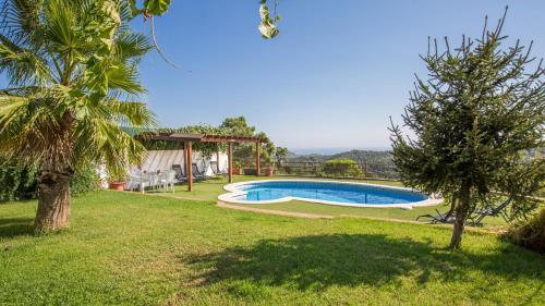 Lloret De Mar Villa Sleeps 8