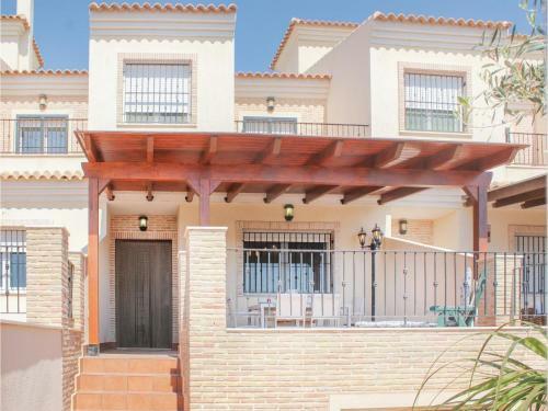Three-bedroom Holiday Home In Los Alcazares