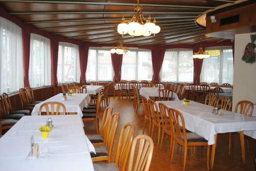 Posada Gasthof Knappenwirt