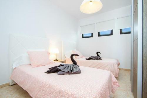 Playa Blanca Villa Sleeps 6 Pool Air Con Wifi