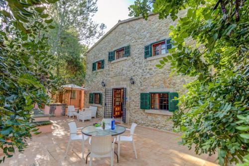 Pollenca Villa Sleeps 6 Pool Air Con Wifi