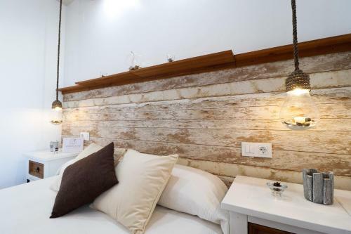 Summerland Apartments Rota