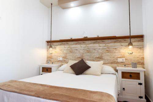 Summerland Apartments Rota