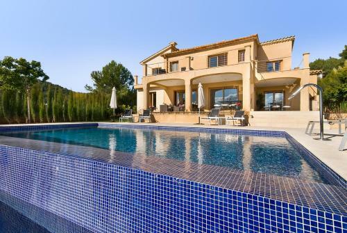 Sa Pobla Villa Sleeps 8 Pool Air Con Wifi