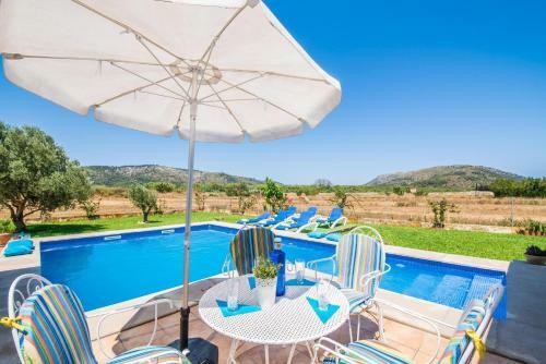 Sa Pobla Villa Sleeps 6 Pool Air Con Wifi