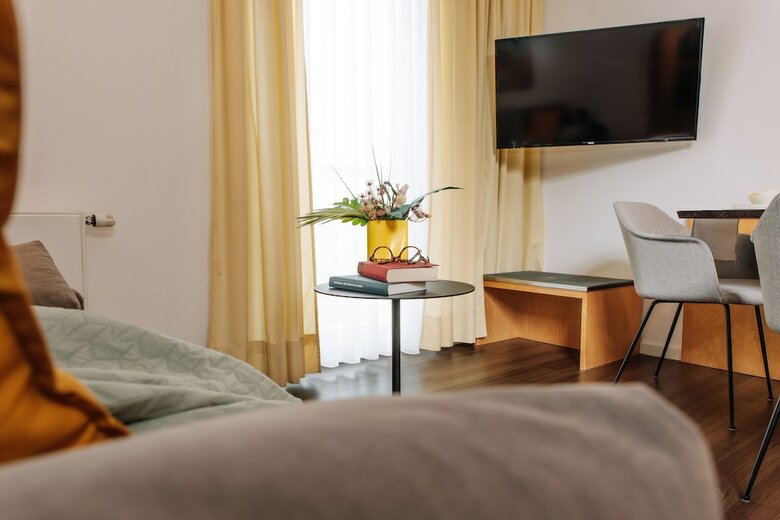 Airport Boutiquehotel Hein