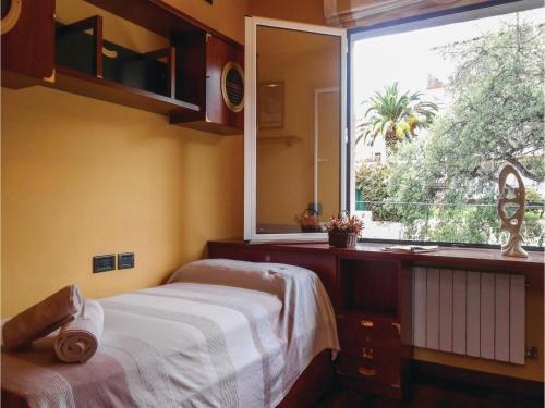 Four-bedroom Holiday Home In Tossa De Mar