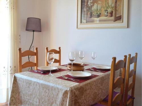 Two-bedroom Apartment In Vinaros