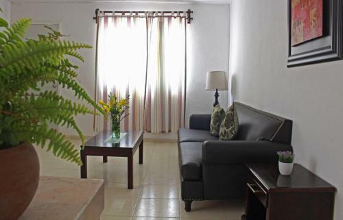 Hotel Nadet Suites