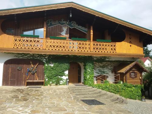 Hotel Rai-ski-domik
