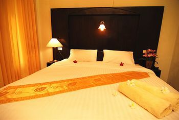 Hotel Lanta Pavilion Resort